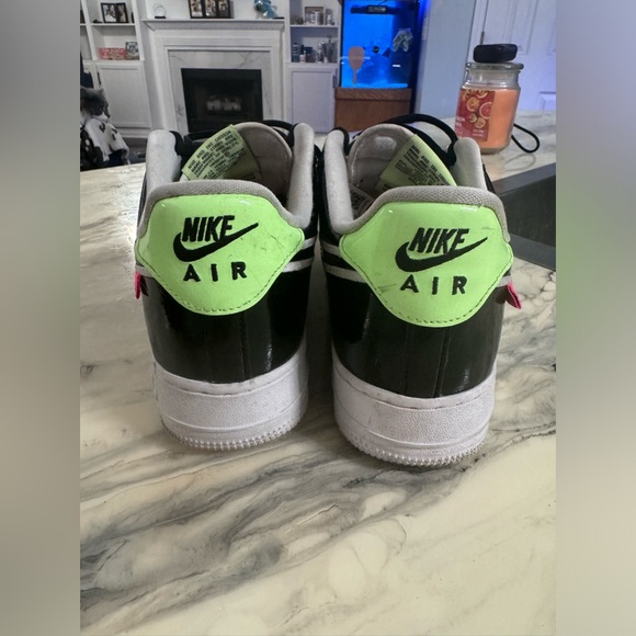 Nike Air Force 1 Low (size men 10.5) - Picture 8 of 15